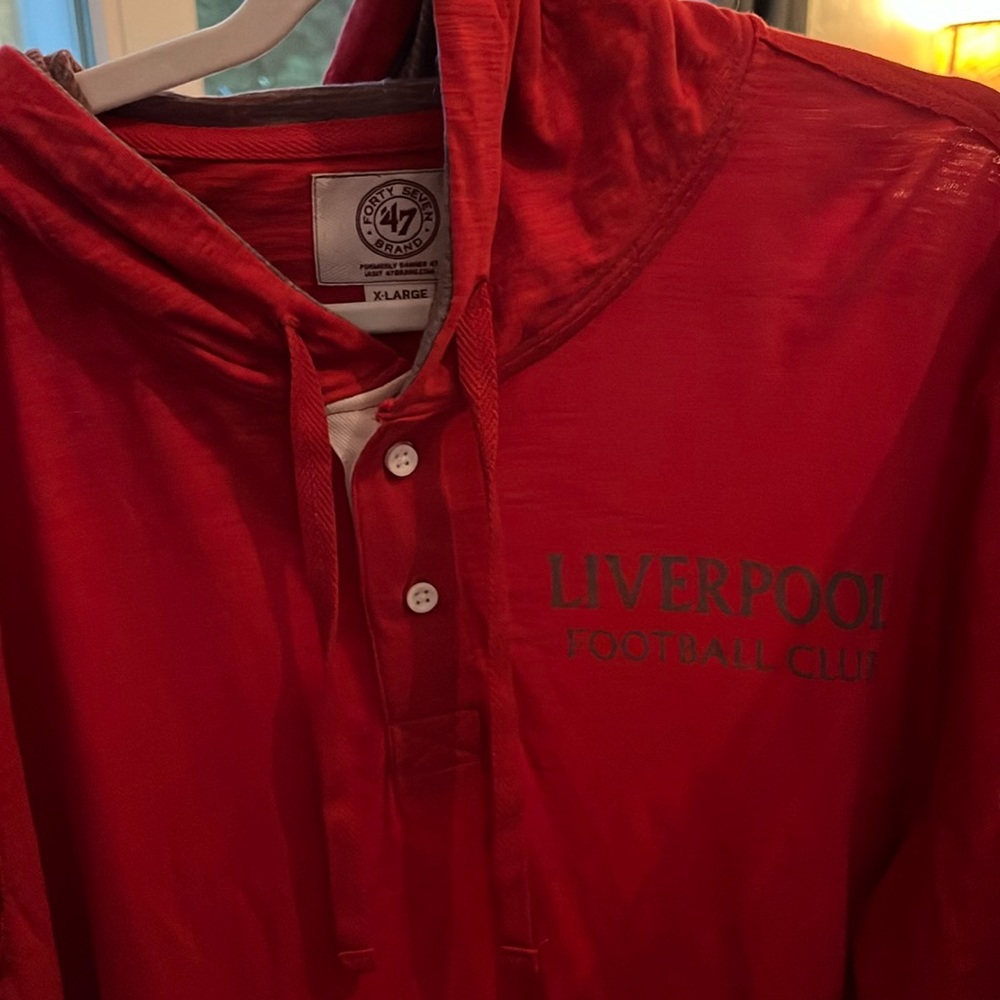 NWT Men’s Liverpool hooded shirt
